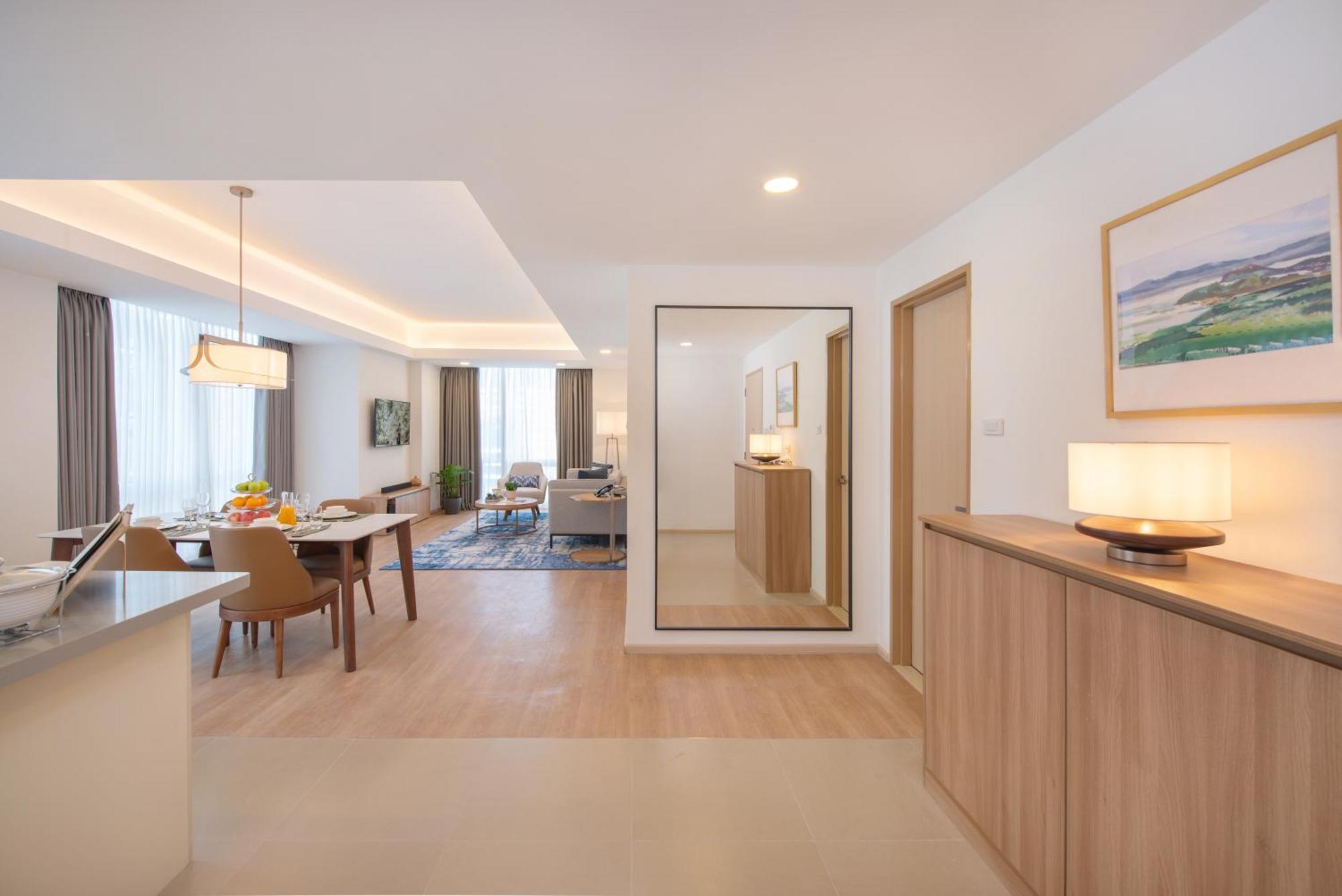 Somerset Valero Makati Makati City Esterno foto